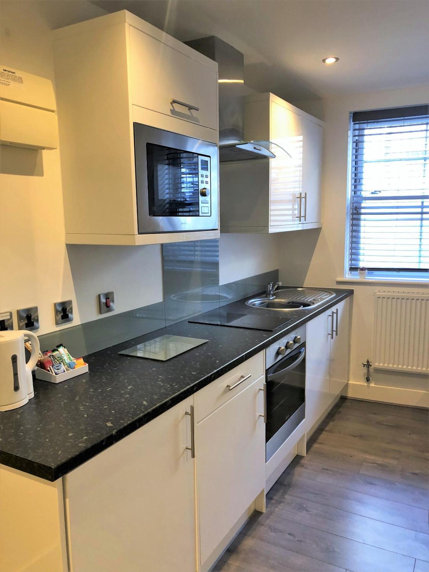 Fox House Studios, Aparthotel 4*